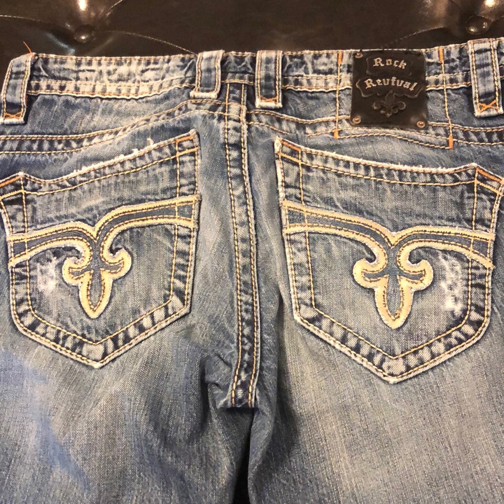 Rock Revival,33, good looking jeans!